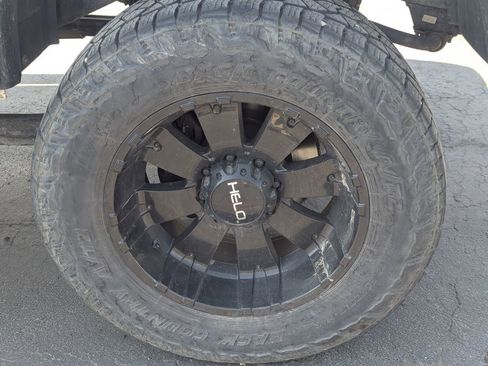 Used 2015 RAM 3500 SLT w/ Protection Group image 12