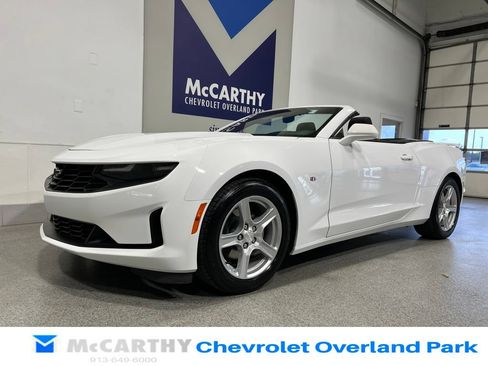 Used 2024 Chevrolet Camaro LT w/ Technology Package RWD image 9