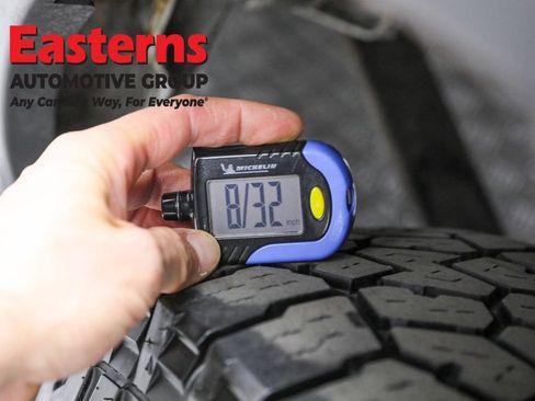 Used 2017 Mercedes-Benz Sprinter 144 Cargo image 23