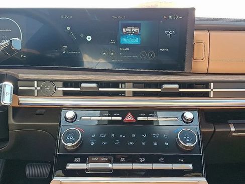 New 2026 Hyundai Santa Fe Calligraphy AWD/4WD image 9