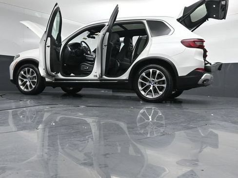Used 2022 BMW X5 xDrive45e AWD/4WD image 58