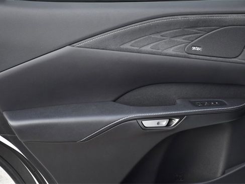 Used 2023 Lexus RX 500h F Sport image 26