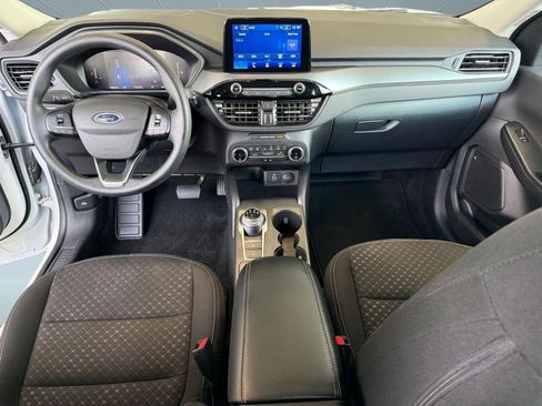 Used 2025 Ford Escape Active FWD image 16