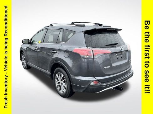 Used 2016 Toyota RAV4 XLE AWD/4WD image 3