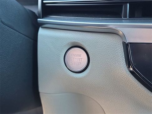 Certified 2024 Kia Sorento S w/ Panoramic Sunroof Package image 35