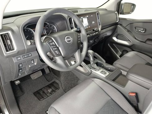 New 2026 Nissan Frontier SV w/ SV Convenience Package AWD/4WD image 14