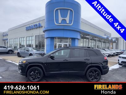 Used 2023 Jeep Cherokee Altitude Lux w/ Lux Elite Package