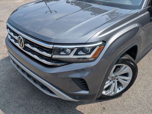 Used 2021 Volkswagen Atlas SE w/ Panoramic Sunroof Package FWD image 13