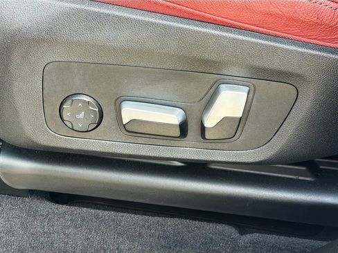 Used 2023 BMW X3 sDrive30i w/ Premium Package w/ZPA RWD image 24