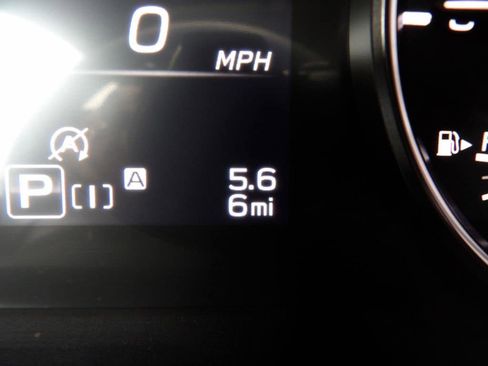 New 2026 Subaru Crosstrek 2.0i Premium AWD/4WD image 19
