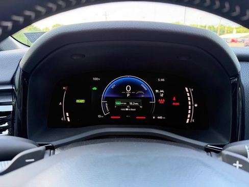Used 2026 Toyota Camry SE FWD image 11