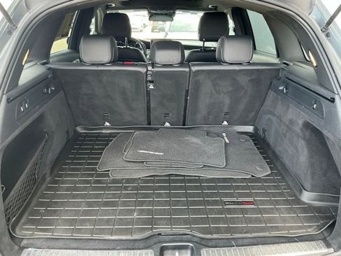Used 2019 Mercedes-Benz GLC 43 AMG 4MATIC image 17