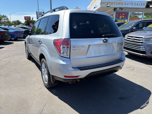 Used 2010 Subaru Forester 2.5X Premium AWD/4WD image 5