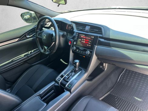 Used 2020 Honda Civic Sport image 28