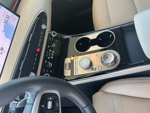 Used 2026 Genesis GV70 2.5T image 12