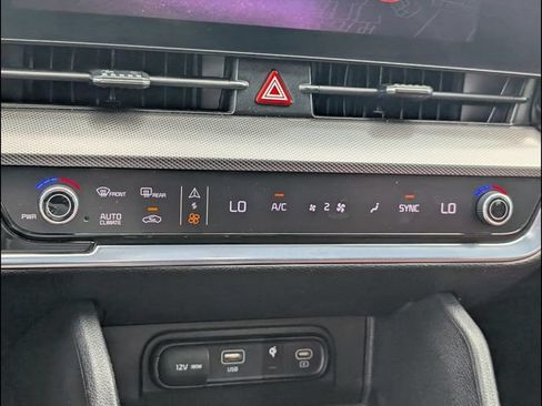 Used 2023 Kia Sportage SX FWD image 17