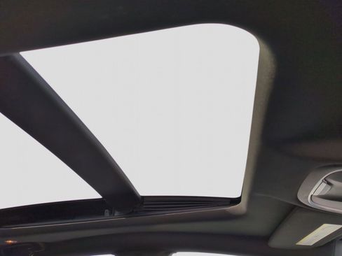 Used 2015 Chrysler 200 S w/ Navigation & Sound Group I image 24