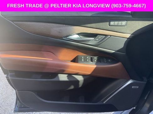 Used 2019 Cadillac Escalade Premium Luxury RWD image 18