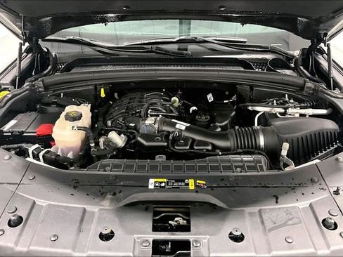 Used 2024 Jeep Grand Cherokee Altitude image 32