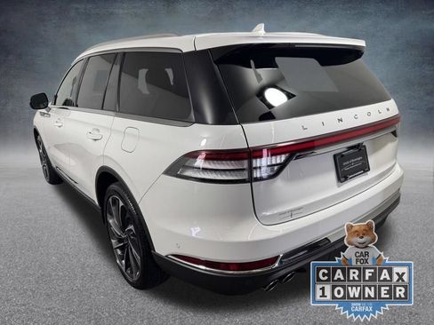 Used 2021 Lincoln Aviator Reserve w/ Equipment Group 201A AWD/4WD image 4