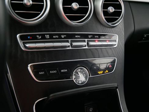 Used 2021 Mercedes-Benz C 300 4MATIC Sedan image 23