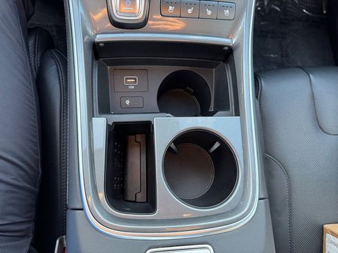 Used 2023 Hyundai Santa Fe Calligraphy image 22