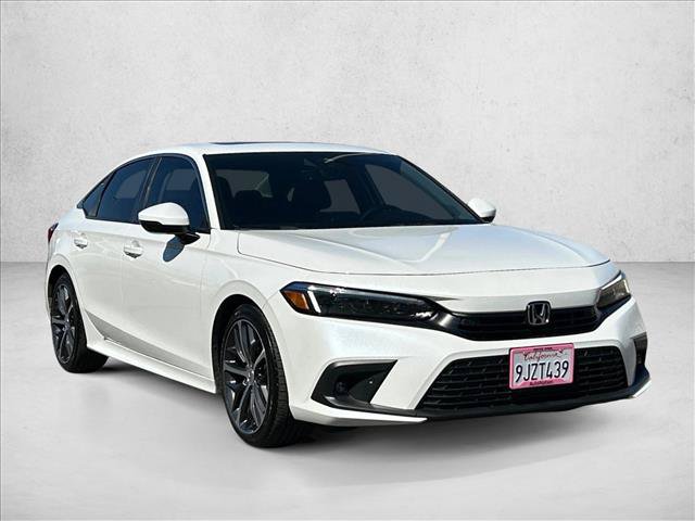 Used 2024 Honda Civic Touring image 3
