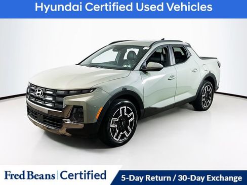Certified 2025 Hyundai Santa Cruz Limited AWD/4WD image 4