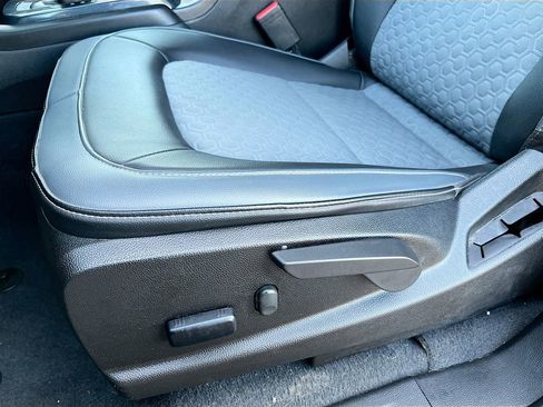 Used 2022 Chevrolet Colorado Z71 image 18