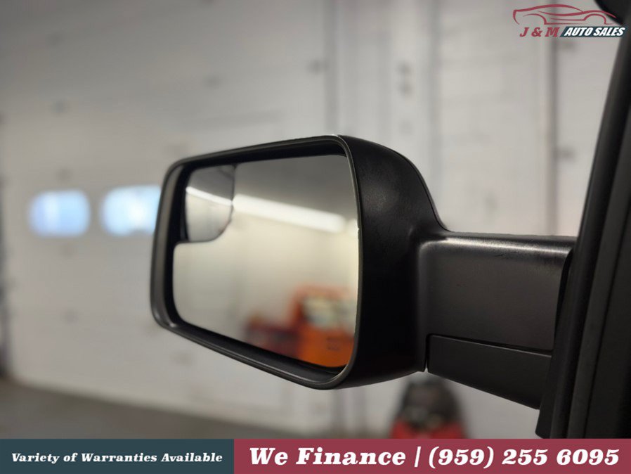 Used 2020 RAM 1500 Big Horn AWD/4WD image 30