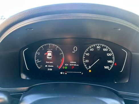 Used 2025 Honda Civic Sport image 28