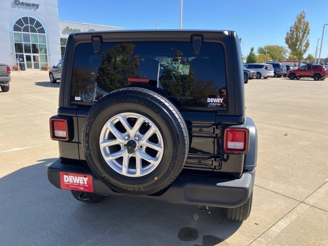 Used 2023 Jeep Wrangler Unlimited Sport AWD/4WD image 7