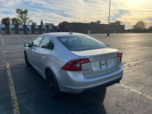Used 2012 Volvo S60 T5 FWD image 8
