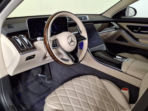Used 2023 Mercedes-Benz S 580 4MATIC Sedan image 19