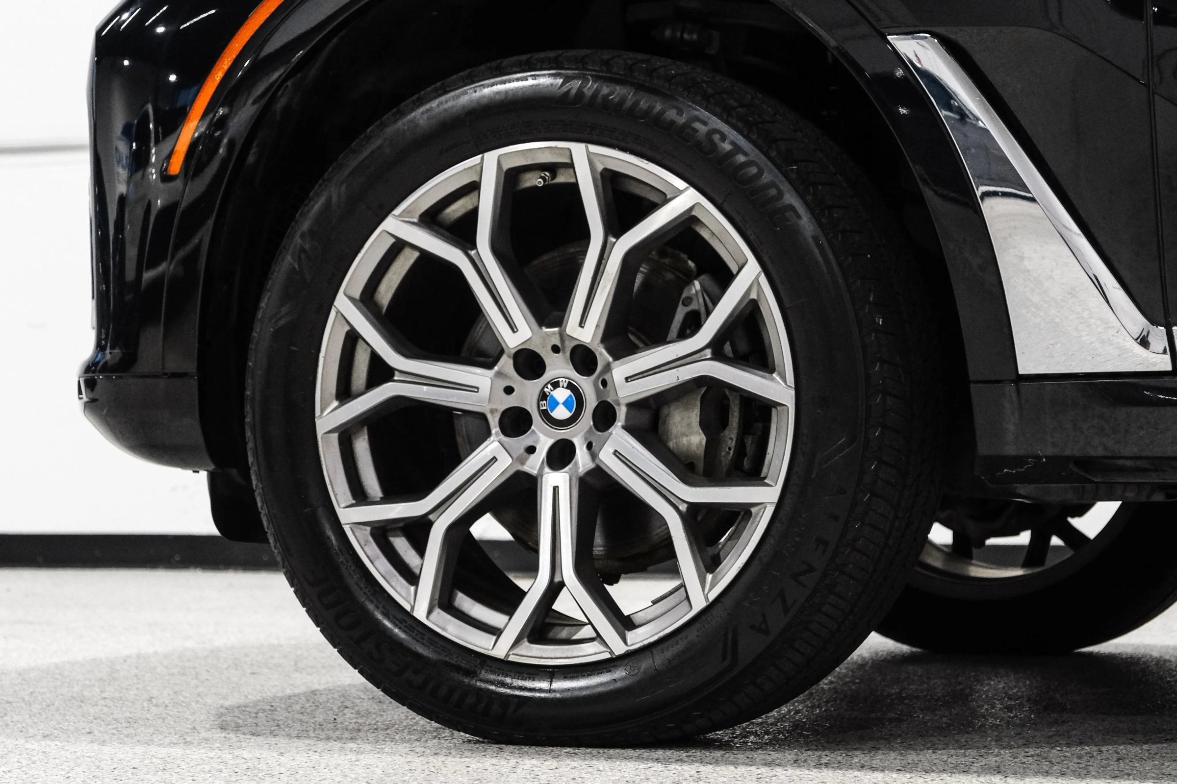 Used 2019 BMW X7 xDrive40i w/ Cold Weather Package AWD/4WD image 75