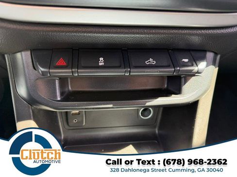 Used 2016 Chevrolet Colorado LT RWD image 24