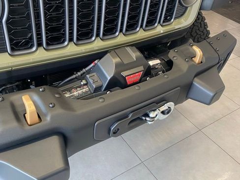 New 2025 Jeep Wrangler Unlimited Rubicon 392 image 11