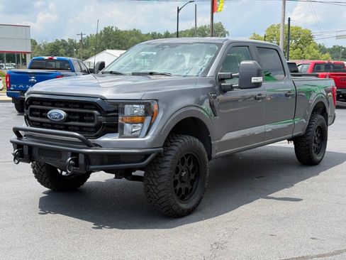 Used 2023 Ford F150 XLT w/ Trailer Tow Package AWD/4WD image 4