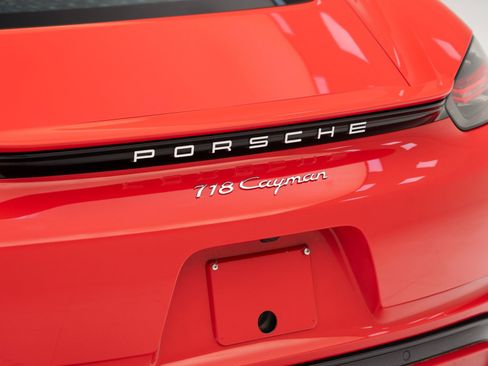 Certified 2025 Porsche 718 Cayman image 13