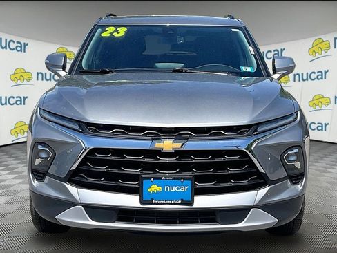 Used 2023 Chevrolet Blazer LT AWD/4WD image 2