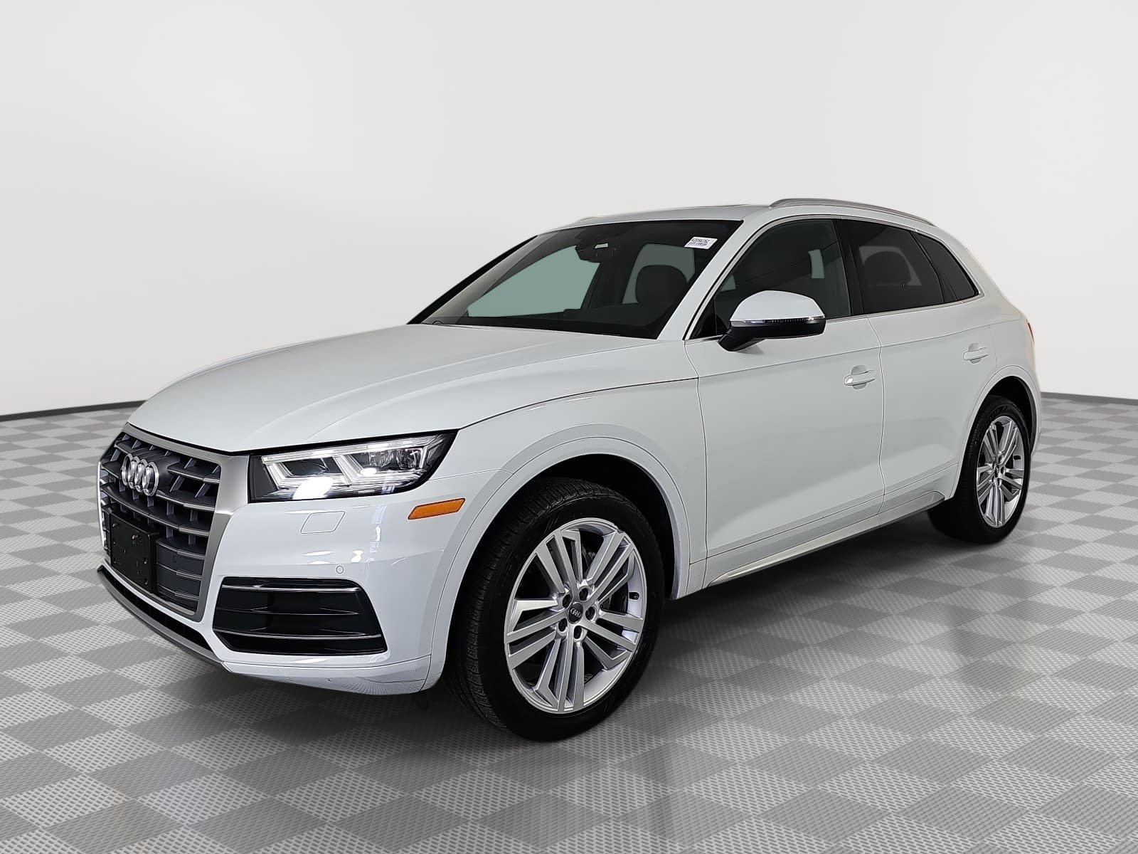 Used 2019 Audi Q5 2.0T Premium Plus w/ Premium Plus Package AWD/4WD image 4