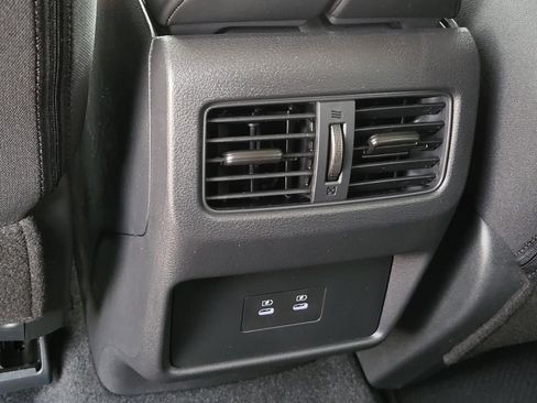 New 2026 Nissan Rogue SV FWD image 17