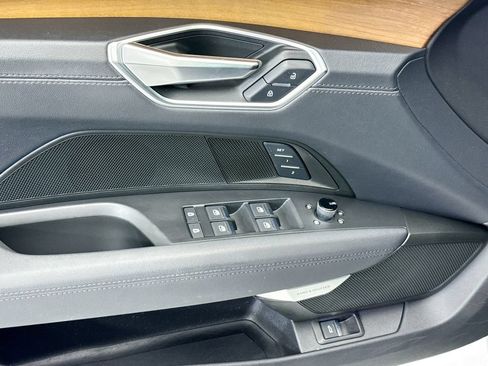 Certified 2023 Audi e-tron GT Prestige w/ Prestige Package AWD/4WD image 22