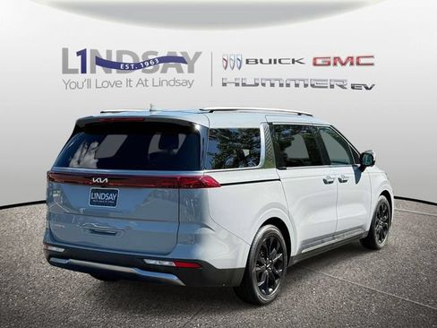 Used 2024 Kia Carnival SX FWD image 3
