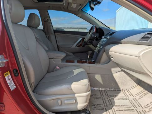 Used 2009 Toyota Camry XLE image 14