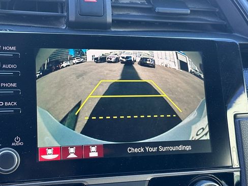 Used 2020 Honda Civic Sport image 21