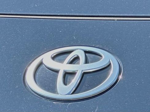 Used 2025 Toyota Camry SE w/ Multimedia Upgrade Package FWD image 8