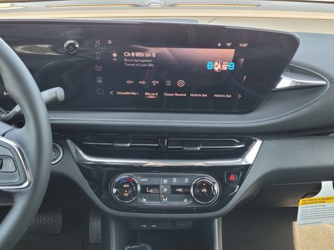New 2026 Buick Envista Sport Touring w/ Convenience I Package FWD image 15