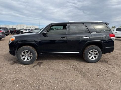 Used 2013 Toyota 4Runner Limited AWD/4WD image 2