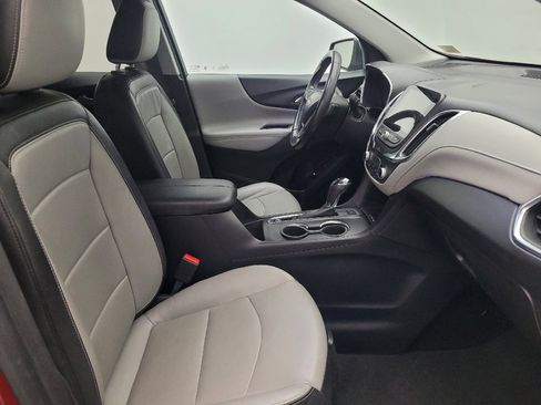 Used 2019 Chevrolet Equinox Premier FWD image 21